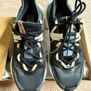 adidas Ultraboost 21 x Parley Running Shoes Size 6.5 Men's sneakers GX1244 NEW